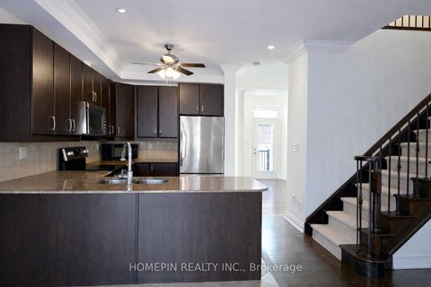 Photo 7 at 40 Chapman Court, Aurora Grove, Aurora