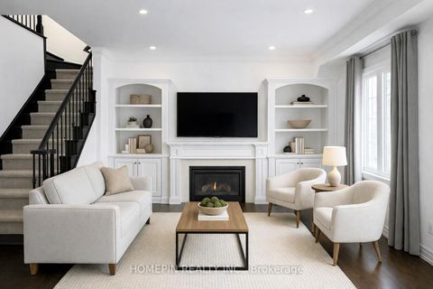 Photo 12 at 40 Chapman Court, Aurora Grove, Aurora