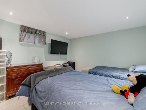 Photo 25 at 120 Redwater Drive, Kipling, Toronto