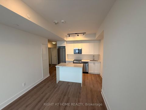 Photo 2 at 2205 - 15 Ellerslie Avenue, Willowdale West, Toronto