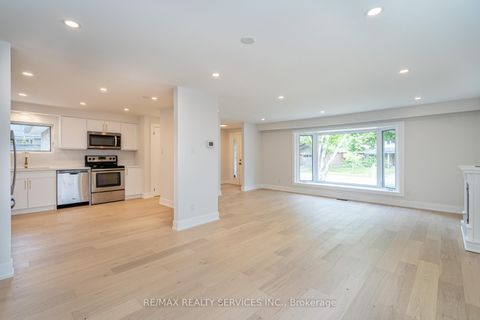 Photo 8 at 2296 Devon Road, FD Ford, Oakville