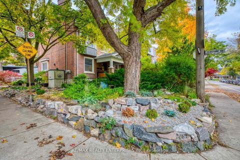 Photo 31 at 92 Dixon Avenue, The Beaches, Toronto