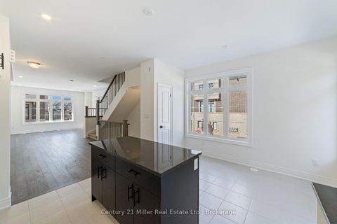 Photo 7 at 36 - 260 Melody Common, RO River Oaks, Oakville