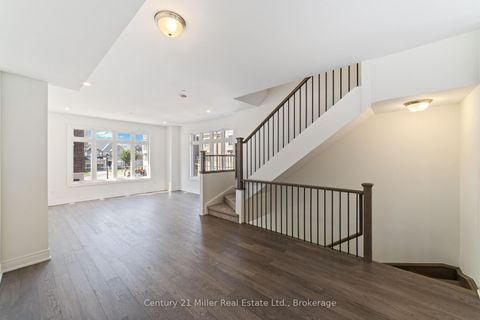 Photo 8 at 36 - 260 Melody Common, RO River Oaks, Oakville