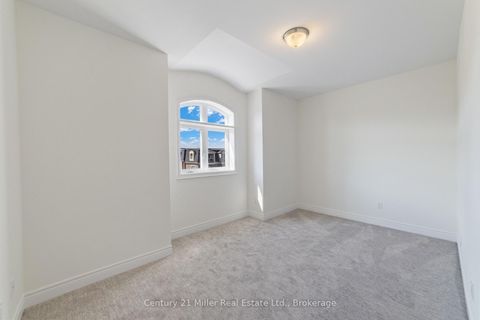 Photo 24 at 36 - 260 Melody Common, RO River Oaks, Oakville