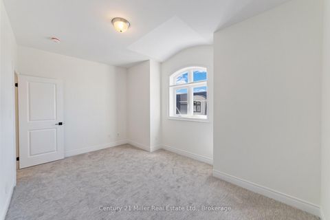 Photo 25 at 36 - 260 Melody Common, RO River Oaks, Oakville