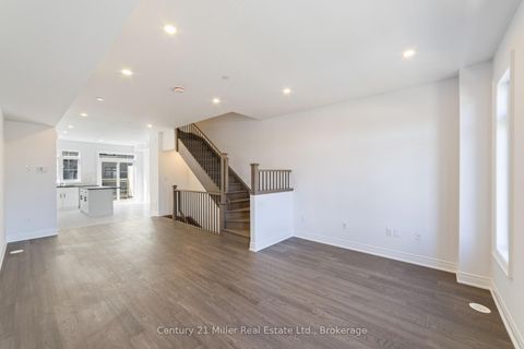 Photo 8 at 48 - 2140 Trafalgar Road, RO River Oaks, Oakville