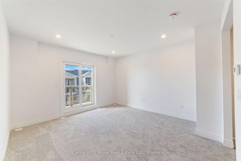 Photo 20 at 48 - 2140 Trafalgar Road, RO River Oaks, Oakville