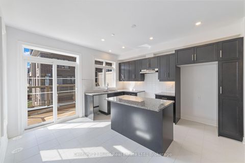 Photo 26 at 48 - 2140 Trafalgar Road, RO River Oaks, Oakville