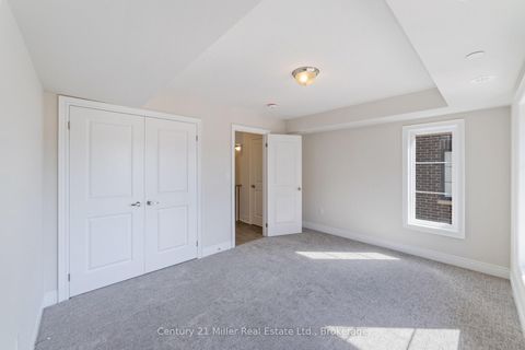 Photo 35 at 48 - 2140 Trafalgar Road, RO River Oaks, Oakville