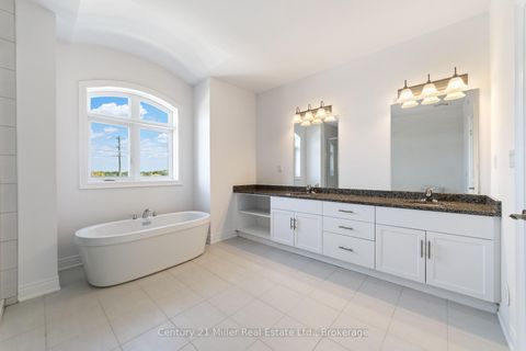 Photo 39 at 48 - 2140 Trafalgar Road, RO River Oaks, Oakville