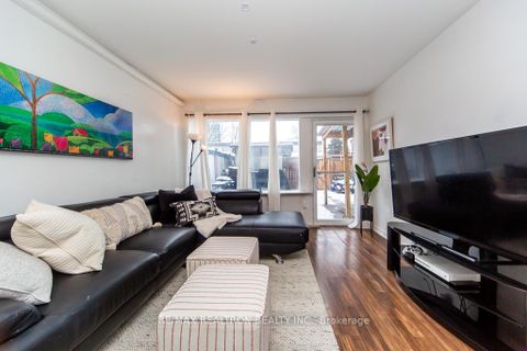 Photo 10 at 143 - 34 Venetian Crescent, Jane Heights, Toronto