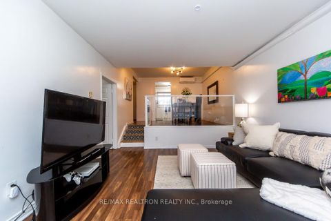 Photo 16 at 143 - 34 Venetian Crescent, Jane Heights, Toronto