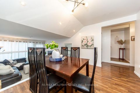 Photo 19 at 143 - 34 Venetian Crescent, Jane Heights, Toronto