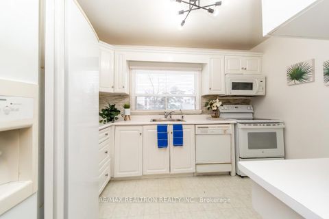 Photo 20 at 143 - 34 Venetian Crescent, Jane Heights, Toronto