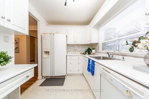 Photo 22 at 143 - 34 Venetian Crescent, Jane Heights, Toronto