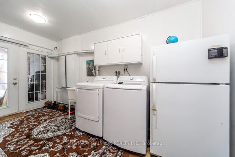 Photo 23 at 143 - 34 Venetian Crescent, Jane Heights, Toronto