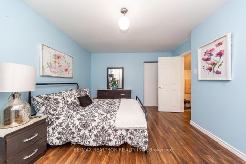 Photo 33 at 143 - 34 Venetian Crescent, Jane Heights, Toronto
