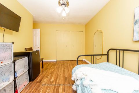 Photo 36 at 143 - 34 Venetian Crescent, Jane Heights, Toronto