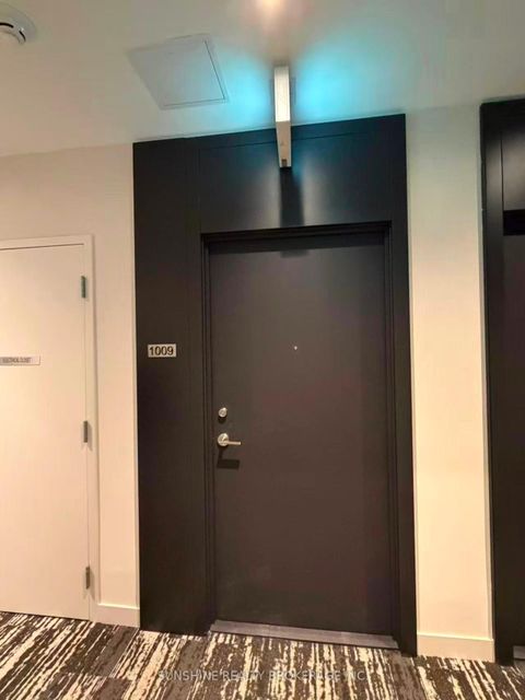 Photo 4 at 1009 - 252 CHURCH Street, Yonge Corridor, Toronto
