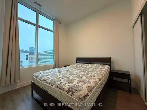 Photo 7 at 1009 - 252 CHURCH Street, Yonge Corridor, Toronto