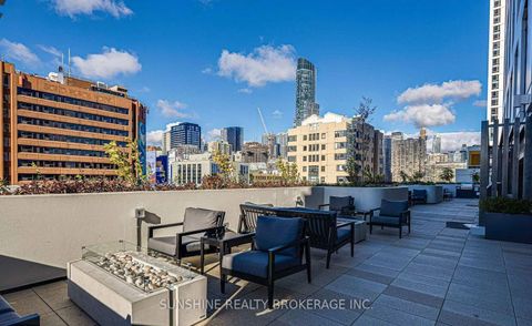 Photo 17 at 1009 - 252 CHURCH Street, Yonge Corridor, Toronto