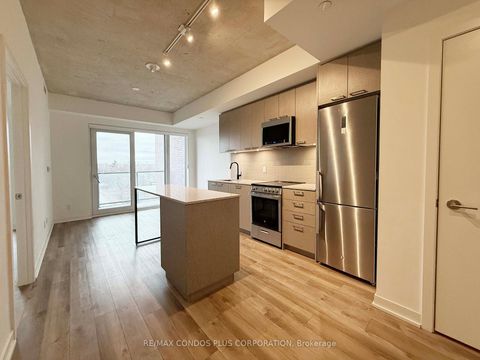 Photo 3 at 402 - 1808 St Clair Avenue W, Pellam Park, Toronto
