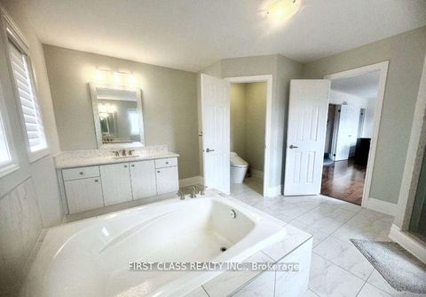 Photo 13 at 9 Wiley Avenue, Westbrook, Richmond Hill