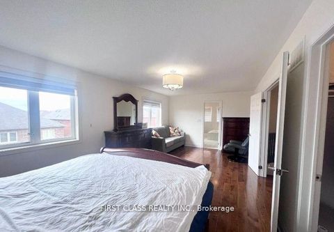 Photo 15 at 9 Wiley Avenue, Westbrook, Richmond Hill