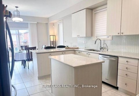 Photo 22 at 9 Wiley Avenue, Westbrook, Richmond Hill