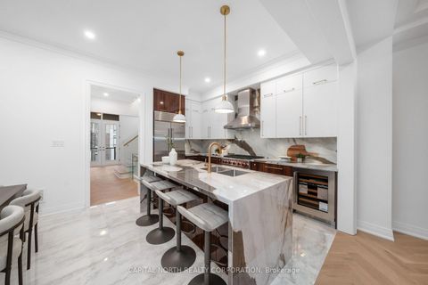 Photo 9 at 4B McCachen Street, Oak Ridges, Richmond Hill