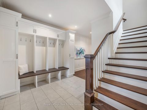 Photo 5 at 437 Inglehart Street N, OO Old Oakville, Oakville