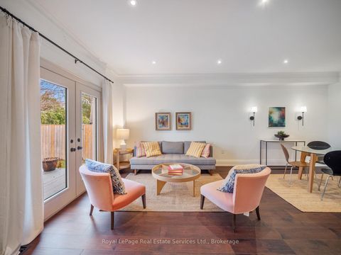 Photo 12 at 437 Inglehart Street N, OO Old Oakville, Oakville