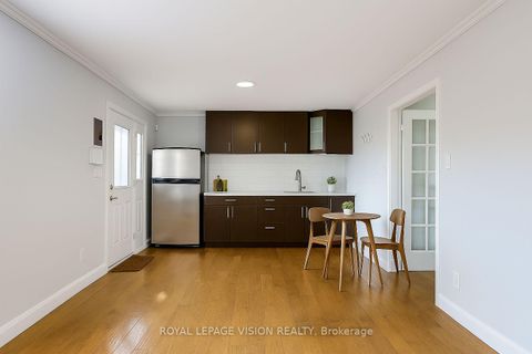 Photo 10 at 27 Westcroft Drive, West Hill, Toronto