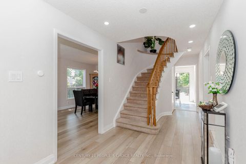 Photo 7 at 47 Blair Crescent, Grove East, Barrie