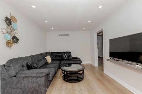 Photo 20 at 47 Blair Crescent, Grove East, Barrie