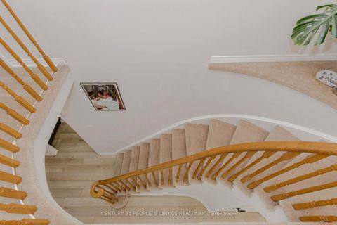 Photo 31 at 47 Blair Crescent, Grove East, Barrie