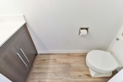 Photo 19 at 611 - 309 Major Mackenzie Drive E, Harding, Richmond Hill