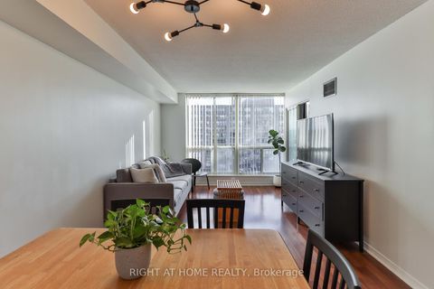 Photo 23 at 611 - 309 Major Mackenzie Drive E, Harding, Richmond Hill