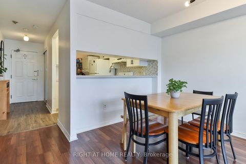 Photo 25 at 611 - 309 Major Mackenzie Drive E, Harding, Richmond Hill