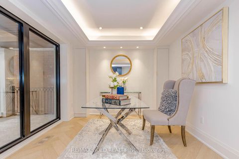 Photo 7 at 786 Euclid Avenue, Annex, Toronto