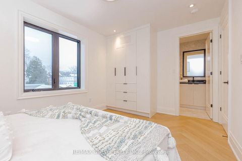 Photo 26 at 786 Euclid Avenue, Annex, Toronto