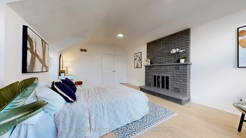 Photo 20 at 62 Bishop Crescent, Markham Village, Markham