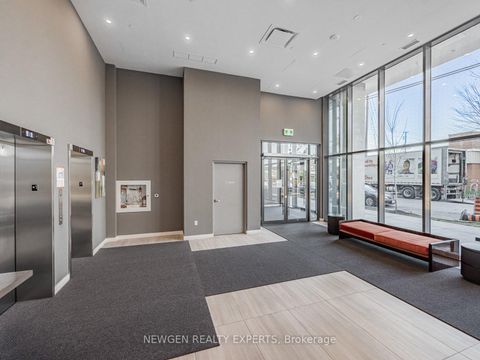 Photo 3 at 824 - 859 The Queensway, Queensway, Toronto