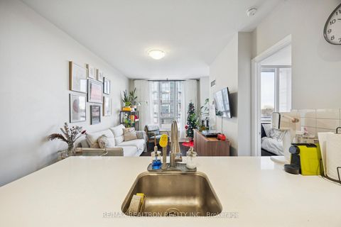 Photo 15 at 323 - 100 Harrison Garden Boulevard, Willowdale East, Toronto