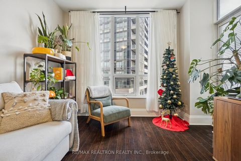 Photo 23 at 323 - 100 Harrison Garden Boulevard, Willowdale East, Toronto