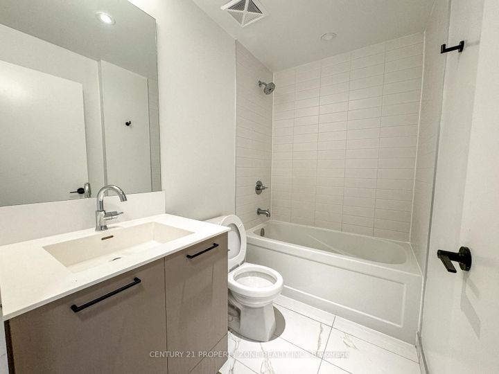 Photo 13 at 06 - 20 Lagerfeld Drive, Northwest Brampton, Brampton