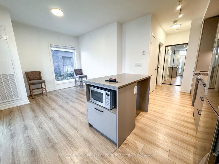 Photo 21 at 06 - 20 Lagerfeld Drive, Northwest Brampton, Brampton