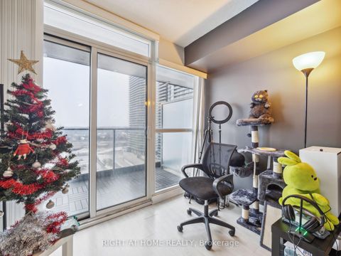 Photo 9 at 1701B - 19 Singer Court, Bayview Village, Toronto