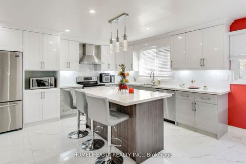 Photo 7 at 6 Windy Golfway, Flemingdon Park, Toronto